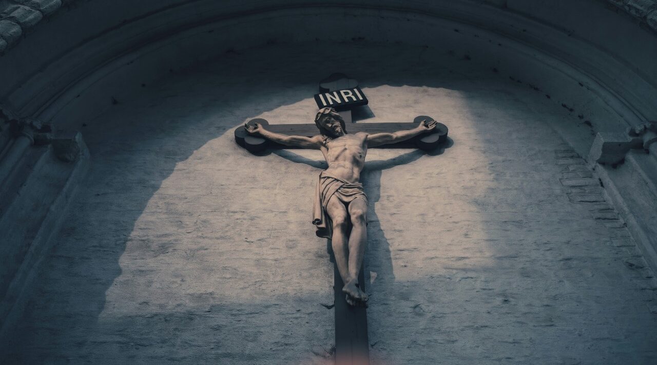 Riflessioni sulle 14 stazioni della Via Crucis