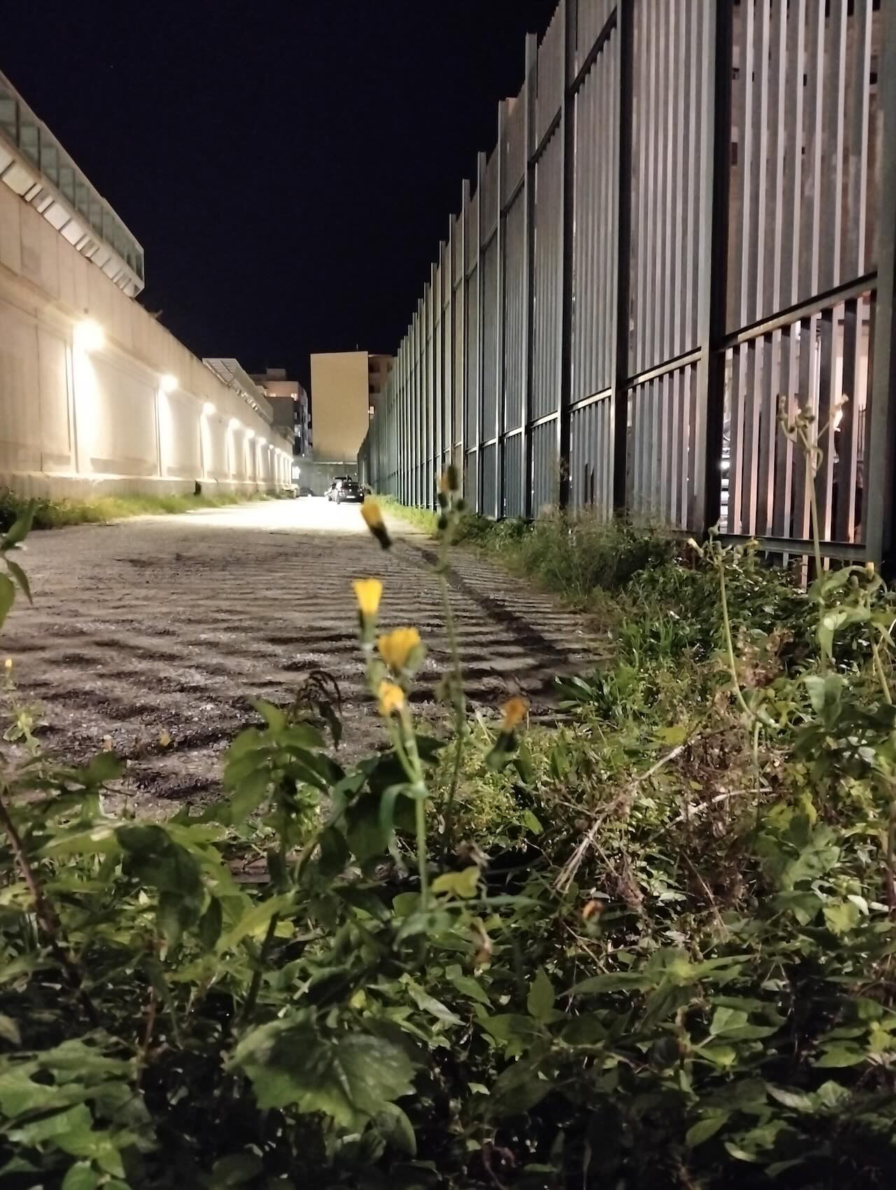 Sbarre esterno carcere Reggio Calabria